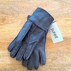 NWT Surell sheep skin lamb shearling (fur) gloves